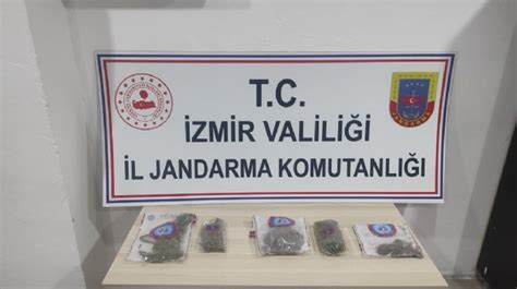 İ­z­m­i­r­­d­e­ ­z­e­h­i­r­ ­t­a­c­i­r­l­e­r­i­n­e­ ­o­p­e­r­a­s­y­o­n­:­ ­6­ ­t­u­t­u­k­l­a­m­a­